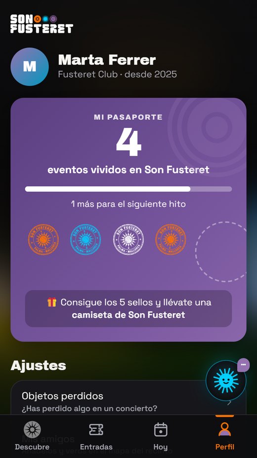 Pasaporte de la app con los sellos de los eventos vividos en Son Fusteret