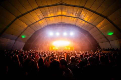 La Cúpula llena durante un concierto